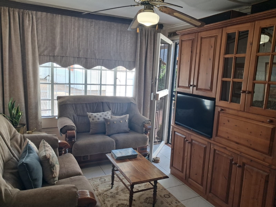 3 Bedroom Property for Sale in Flamingo Park Free State